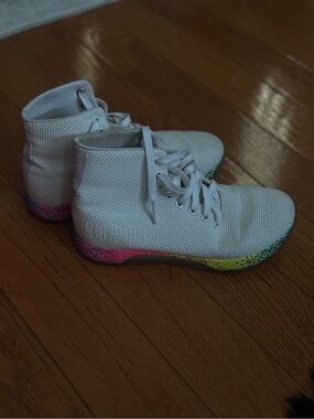 NOBULL Kids White High-Top Sneakers with Rainbow Accent Sole